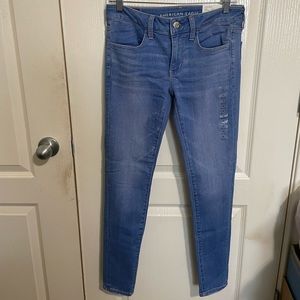 AE Super stretch Jegging 6 Regular NWT Blue